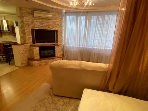 квартира по адресу Миколы Бажана просп., 10