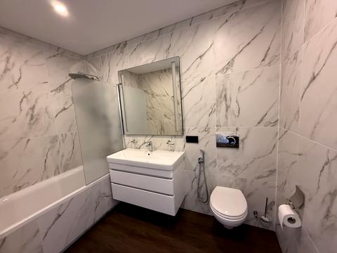 квартира за адресою Причальна вул., 14