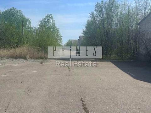 комерційна за адресою Перемоги вул., 2А