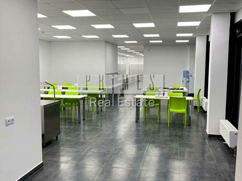 коммерческая по адресу Василия Стуса ул., 65