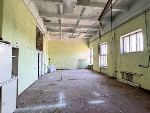 коммерческая по адресу Івана Франка, 40