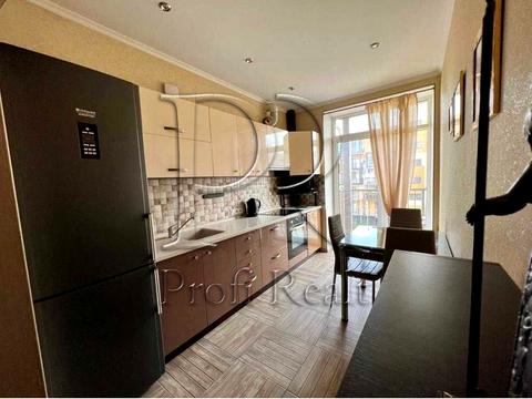 квартира за адресою Сергія Данченка вул., 8