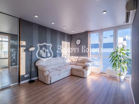 квартира за адресою Соборна вул., 18