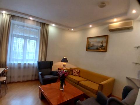 квартира за адресою Бориса Грінченка вул., 2