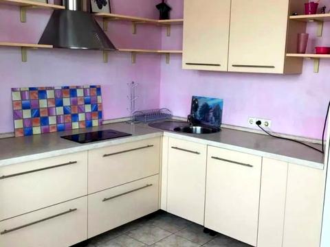 квартира за адресою Райдужний масив вул., 6