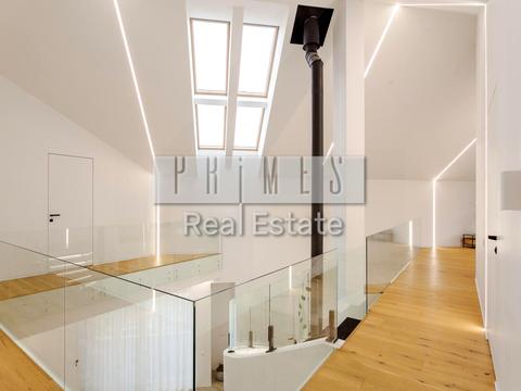 будинок за адресою Вишнева вул.