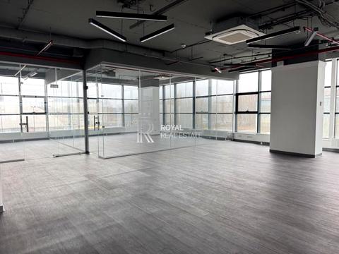 комерційна за адресою Степана Бандери просп. (Московський), 28А