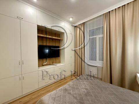 квартира за адресою Тарасівська вул., 8