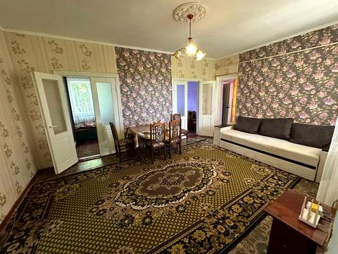 будинок за адресою Молодіжна, 2