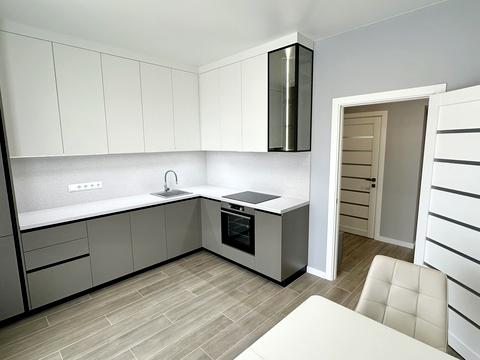 квартира за адресою Михайла Максимовича вул. (Онуфрія Трутенка), 26-Б