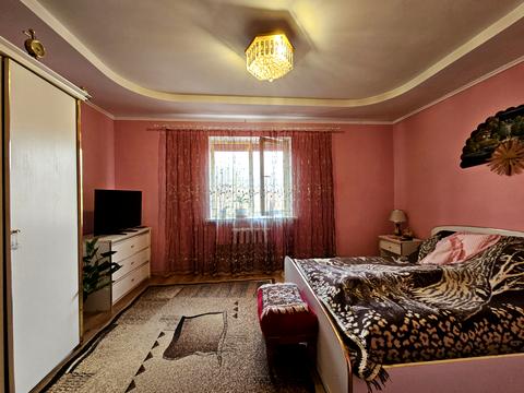 будинок за адресою Березанівська вул. (Моріса Тореза), 64
