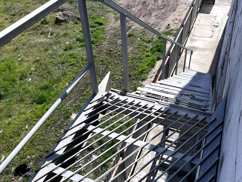 комерційна за адресою Радосинська вул., 124