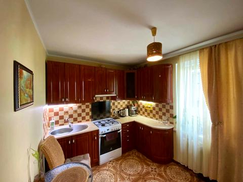 квартира за адресою Дмитра Майбороди вул. (Збишка), 6