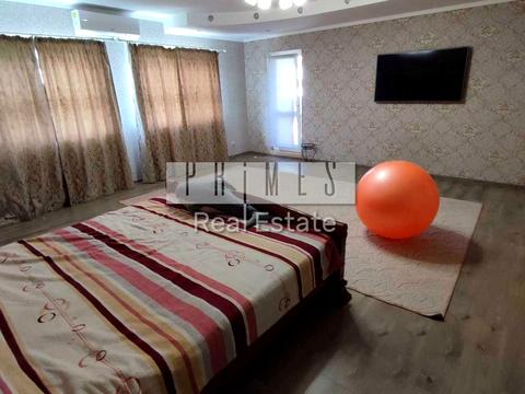 будинок за адресою Героїв України вул.