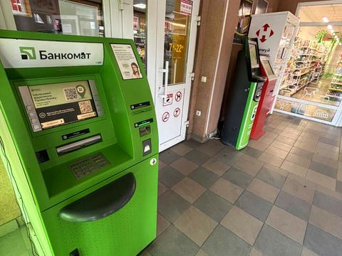 комерційна за адресою Монастирська, 28