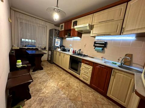 квартира за адресою Коломийська вул., 6