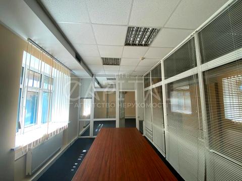 комерційна за адресою Ігорівська вул., 9
