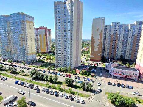 квартира по адресу Софии Русовой ул., 3