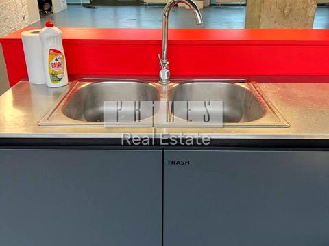 комерційна за адресою Велика Васильківська вул. (Червоноармійська), 5