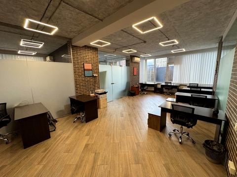 коммерческая по адресу Валерия Лобановского просп. (Краснозвездный), 6-А