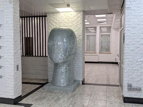коммерческая по адресу Миколы Бажана просп., 12