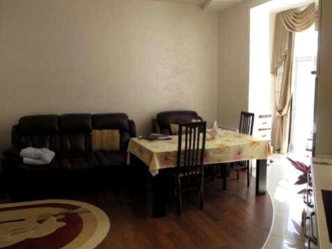 квартира за адресою Добровольців вул. (Маршала Говорова), 18