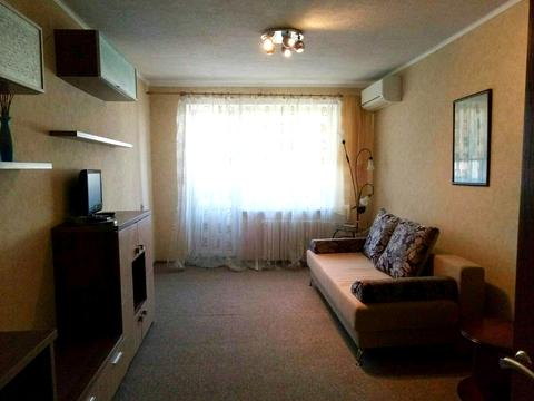 квартира за адресою Юрія Кондратюка вул. (Комунарівська), 5