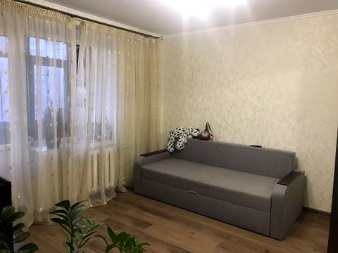 квартира за адресою Крошенська вул., 8