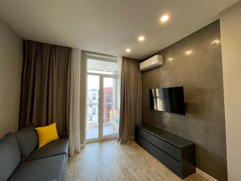 квартира по адресу Салютная ул., 2