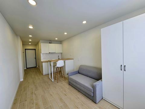 квартира за адресою Олега Мудрака вул. (Генерала Наумова), 1