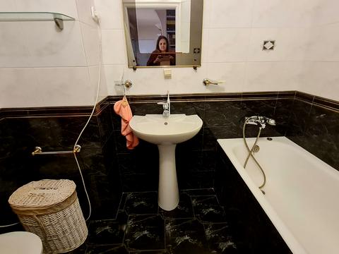 квартира за адресою Академіка Корольова вул., 81
