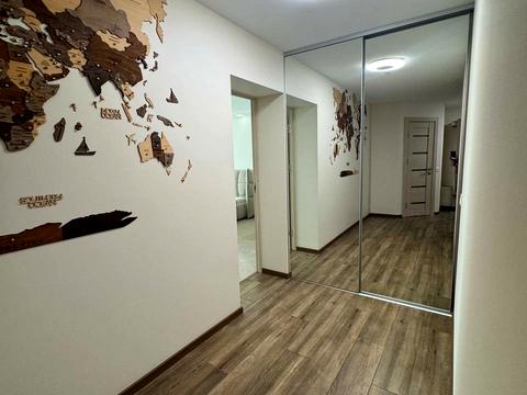 квартира за адресою Автокразівський бульв., 8