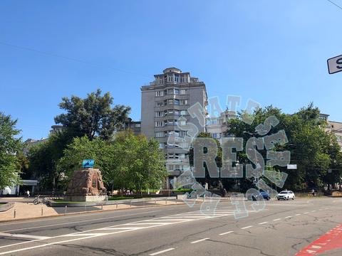 квартира за адресою Івана Мазепи вул. (Січневого Повстання), 3