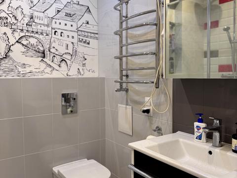 квартира за адресою Регенераторна вул., 4к2