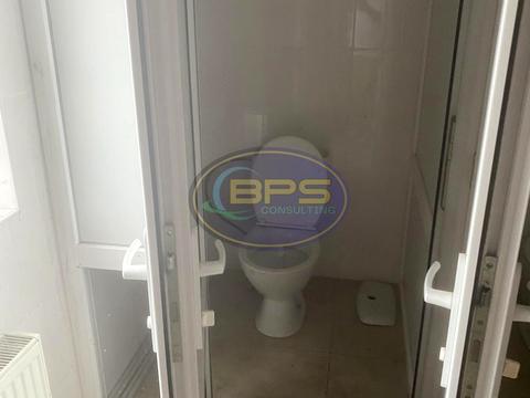 комерційна за адресою Дальницька вул., 33