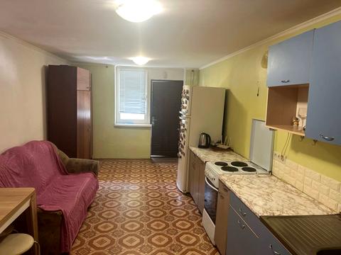 квартира за адресою Яблонева, 4