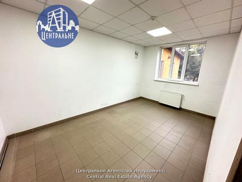 коммерческая по адресу Сторожинецкая ул., 110