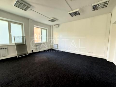 коммерческая по адресу Бехтеревский пер., 3