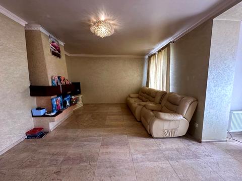 будинок за адресою миру