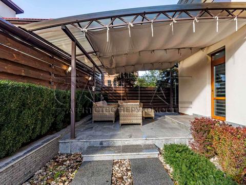 будинок за адресою Квітки Цісик