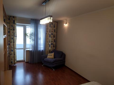 квартира за адресою Євгена Коновальця вул. (Щорса), 15/1