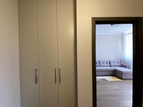 квартира за адресою Київ, Академіка Заболотного вул., 15