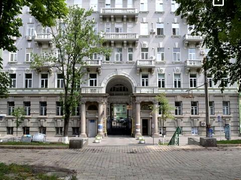 комерційна за адресою Терещенківська вул., 13