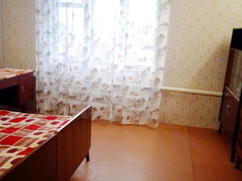 будинок за адресою 49-та лінія вул., 25