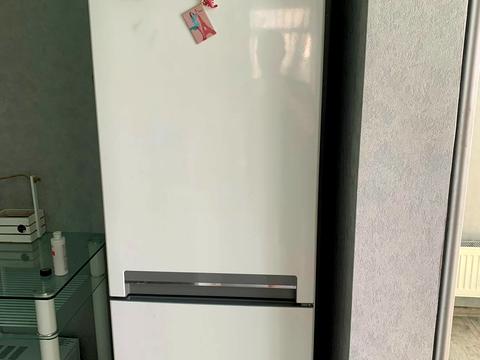 квартира за адресою Дмитра Луценка вул. (Крейсера "Аврора"), 14