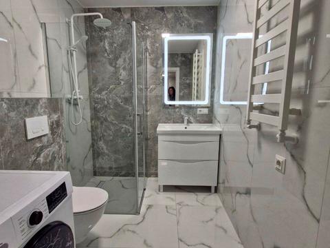 квартира по адресу Степана Бандеры ул., 1