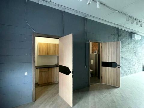комерційна за адресою Дорожна, 58А