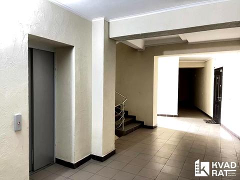 квартира за адресою Макогона вул., 23