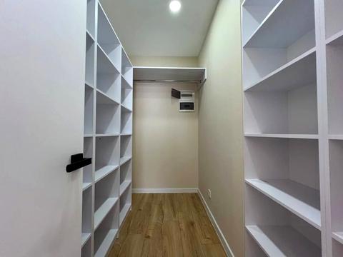 квартира по адресу Высочана ул., 18