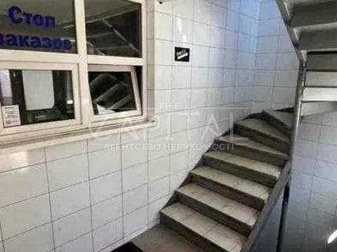 комерційна за адресою Велика Кільцева вул., 4
